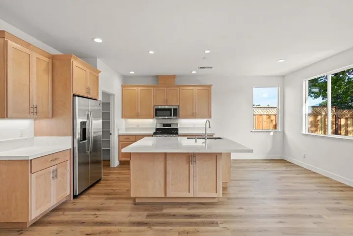 40th Avenue, Santa Cruz, California 95062