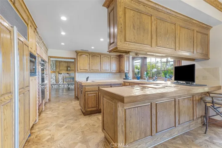 24777 Calvert Street, Woodland Hills, California 91367