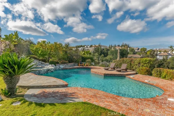 24777 Calvert Street, Woodland Hills, California 91367