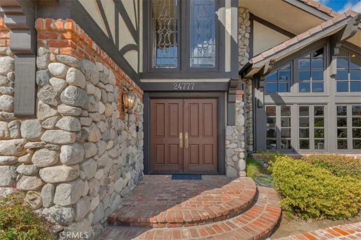24777 Calvert Street, Woodland Hills, California 91367