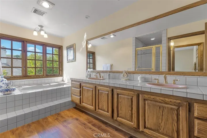 24777 Calvert Street, Woodland Hills, California 91367