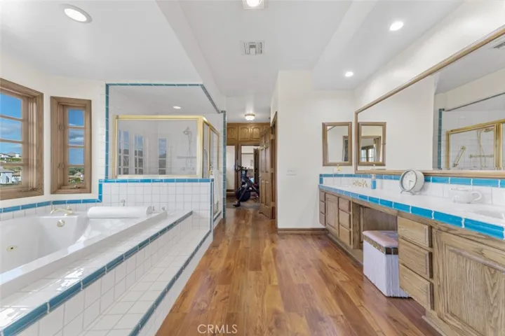 24777 Calvert Street, Woodland Hills, California 91367