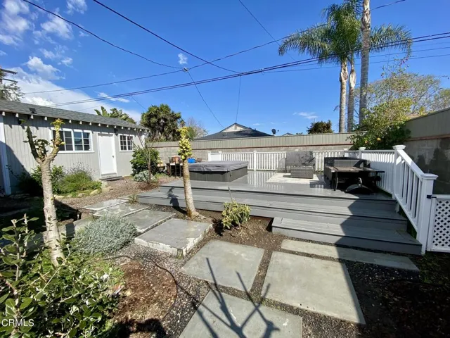 27 - 538 S Dos Caminos - Backyard - Hot