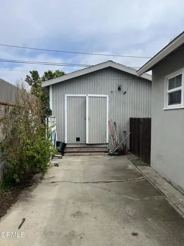 41 - 538 S Dos Caminos - Driveway
