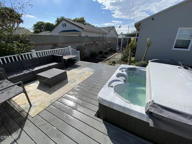 36 - 538 S Dos Caminos - Backyard - Hot