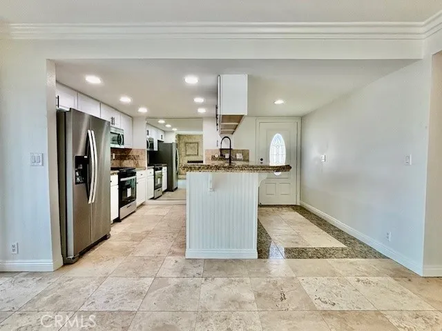 904 W Balboa Blvd., Newport Beach, California 92661