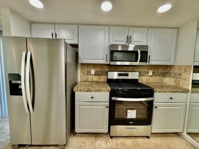 904 W Balboa Blvd., Newport Beach, California 92661