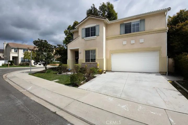 34 Halifax Place, Irvine, California 92602