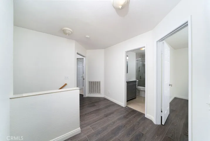 34 Halifax Place, Irvine, California 92602