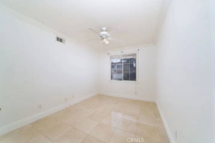Downstairs Office / Room / Guest Room