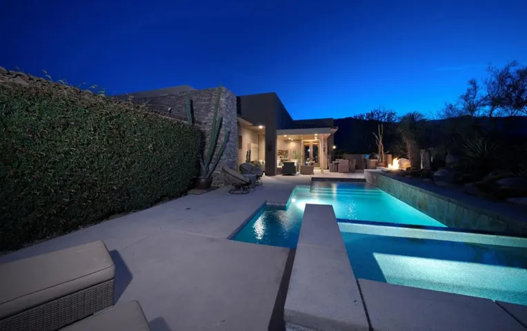 74009 DESERT TENAJA TRAIL 57