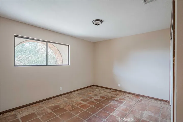 48703 De Luz Road, Temecula, California 92590