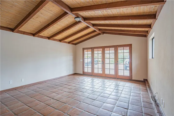 48703 De Luz Road, Temecula, California 92590