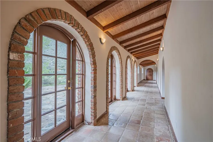 48703 De Luz Road, Temecula, California 92590