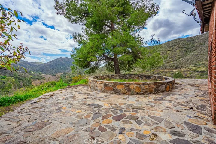48703 De Luz Road, Temecula, California 92590