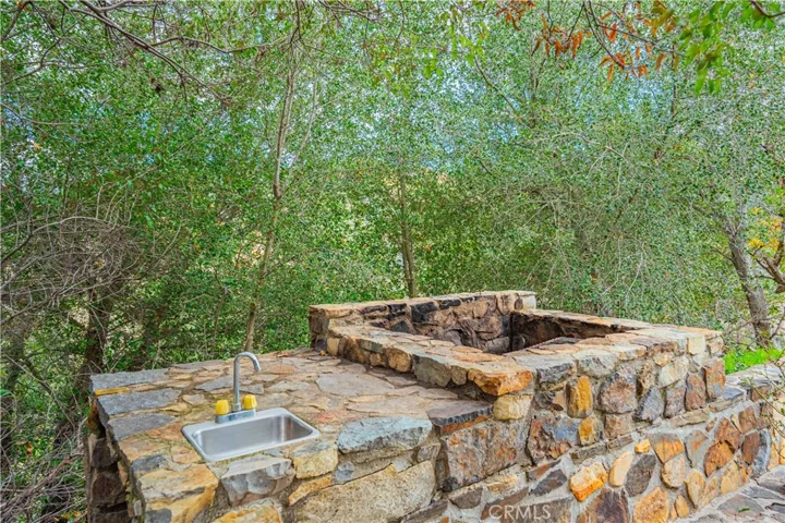 48703 De Luz Road, Temecula, California 92590