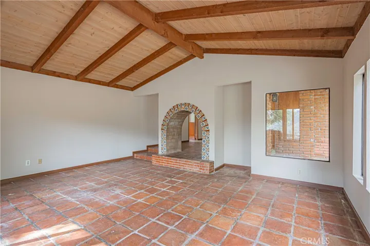 48703 De Luz Road, Temecula, California 92590
