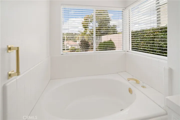 24653 Vista Cerritos, Calabasas, California 91302
