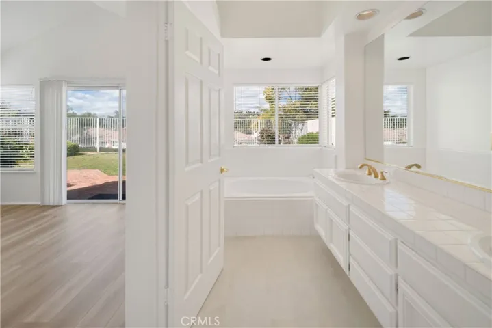 24653 Vista Cerritos, Calabasas, California 91302