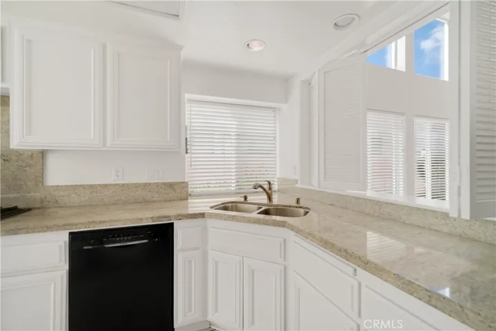 24653 Vista Cerritos, Calabasas, California 91302