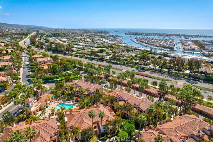 40 Villa Point Drive, Newport Beach, California 92660