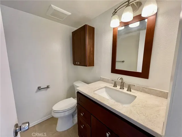 26413 Via Damasco 2, Mission Viejo, California 92691