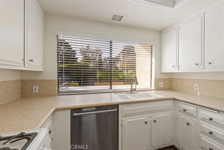 25572 Spinnaker Drive, San Juan Capistrano, California 92675