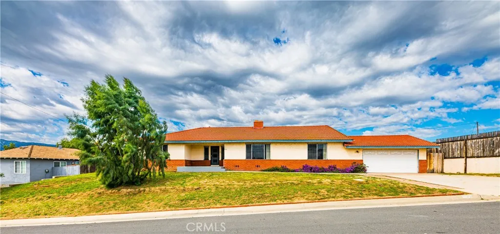 413 Avenue 6, Lake Elsinore, California 92530