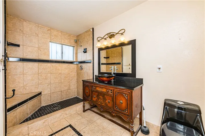 413 Avenue 6, Lake Elsinore, California 92530