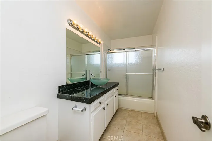 413 Avenue 6, Lake Elsinore, California 92530