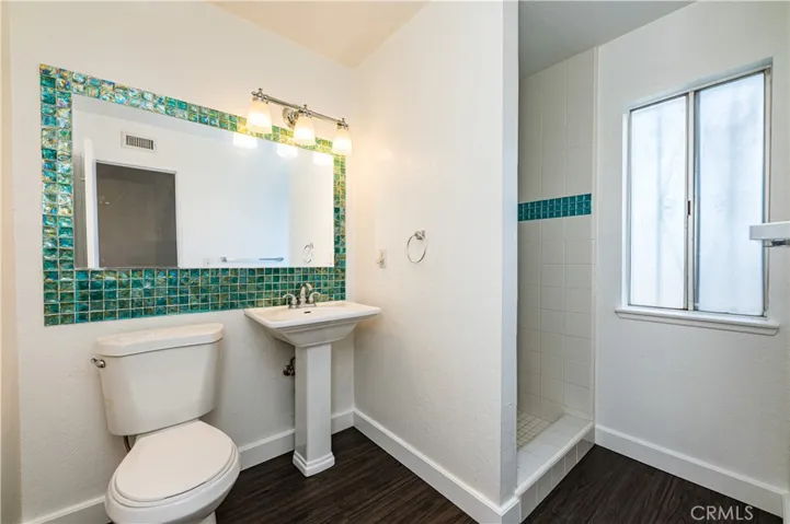 413 Avenue 6, Lake Elsinore, California 92530