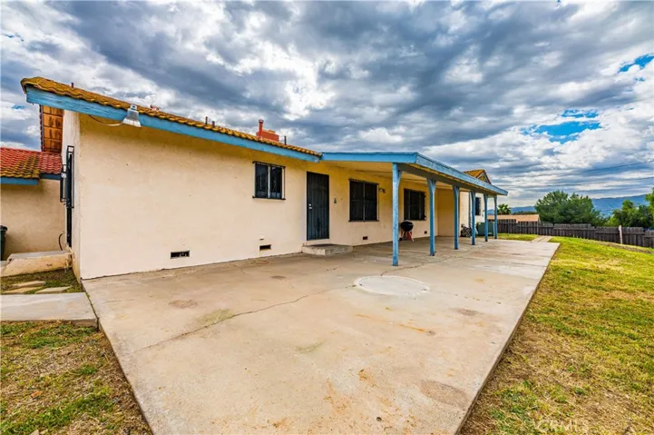 413 Avenue 6, Lake Elsinore, California 92530