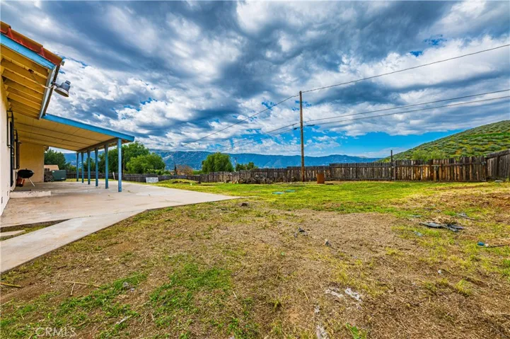 413 Avenue 6, Lake Elsinore, California 92530