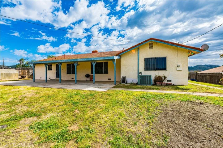 413 Avenue 6, Lake Elsinore, California 92530