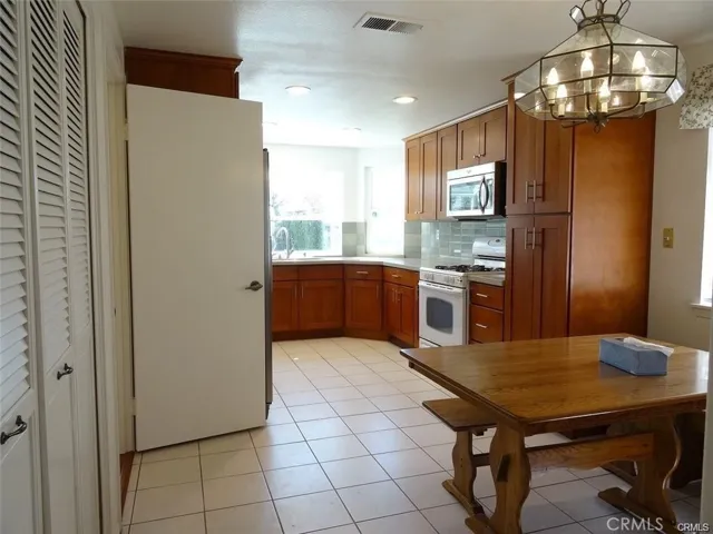 20448 Via La Mancha, Yorba Linda, California 92886