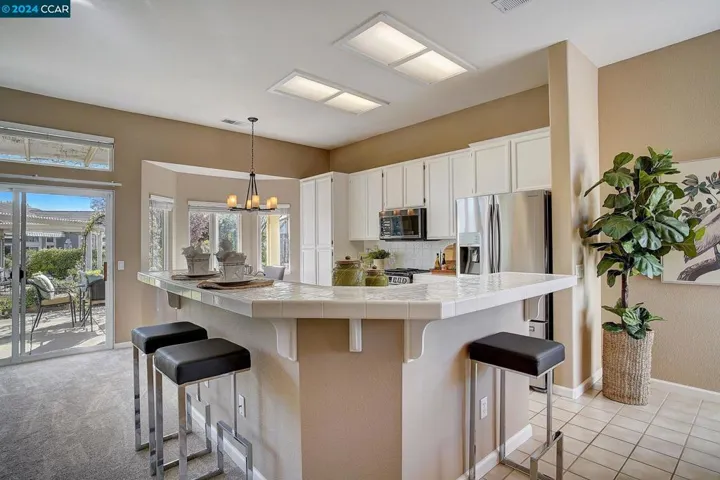 1690 Roxbury Way, Brentwood, California 94513
