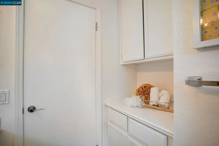 1690 Roxbury Way, Brentwood, California 94513
