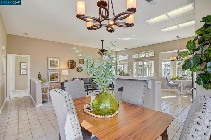 1690 Roxbury Way, Brentwood, California 94513