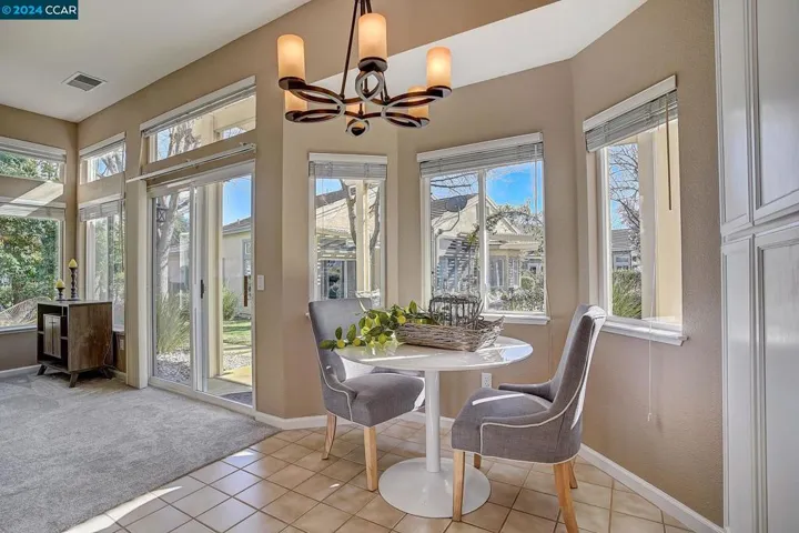 1690 Roxbury Way, Brentwood, California 94513