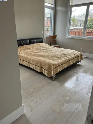 466 Ruthven, Palo Alto, California 94301