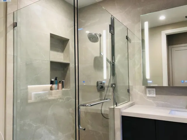 466 Ruthven, Palo Alto, California 94301