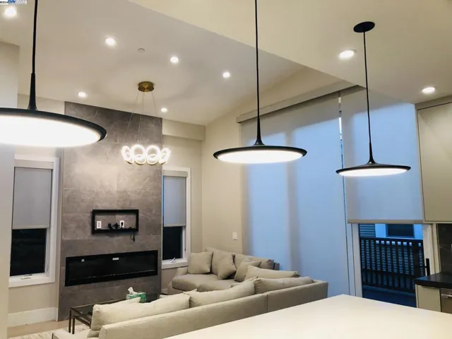 466 Ruthven, Palo Alto, California 94301