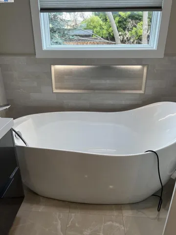466 Ruthven, Palo Alto, California 94301