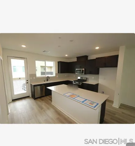 5355 Seacliff Place 60, San Diego, California 92154