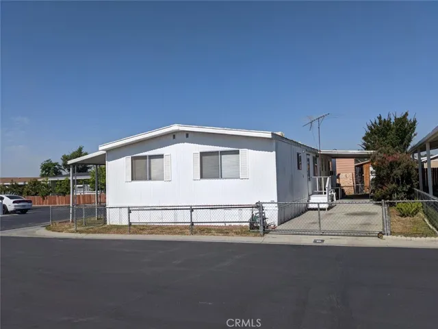 7908 Tokay Avenue 95, Fontana, California 92336