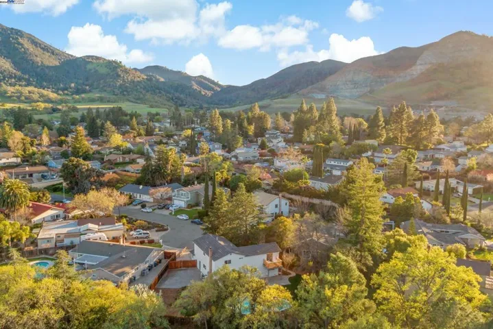 50 Mt Olympus Pl, Clayton, California 94517