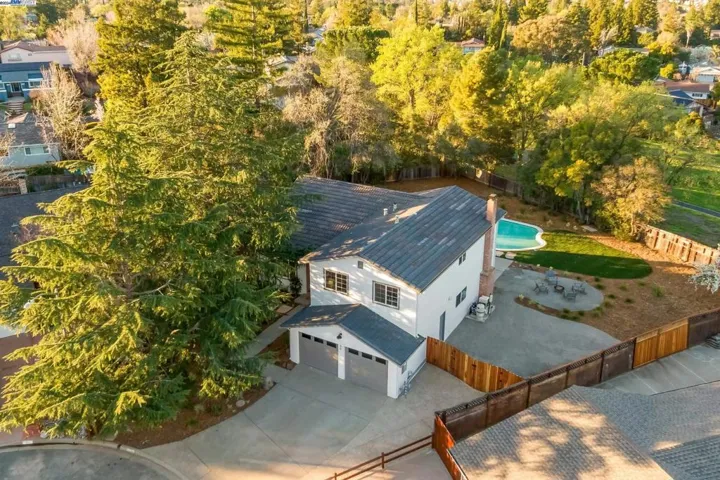 50 Mt Olympus Pl, Clayton, California 94517