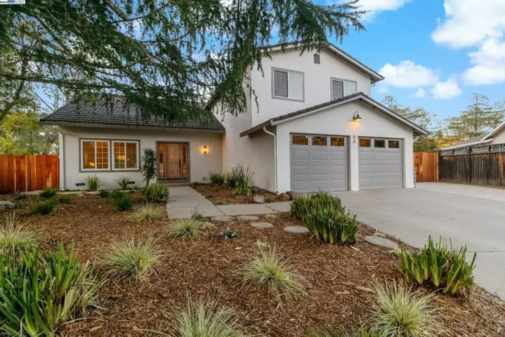 50 Mt Olympus Pl, Clayton, California 94517
