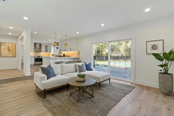 50 Mt Olympus Pl, Clayton, California 94517
