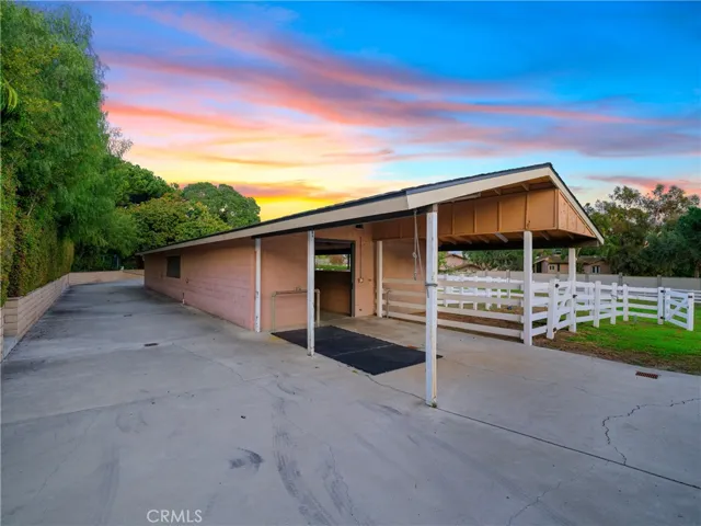 31589 Aguacate Road, San Juan Capistrano, California 92675